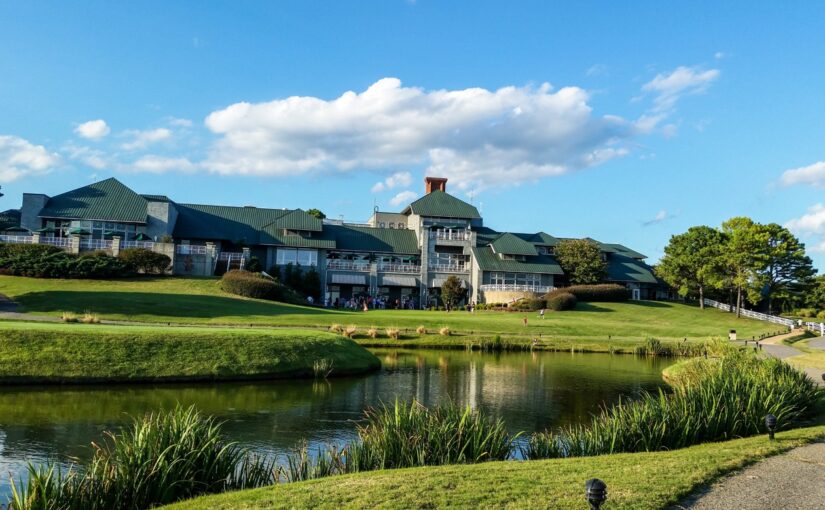 Authentic conversations with travelers help Kingsmill Resort drive conversion and deliver higher revenue